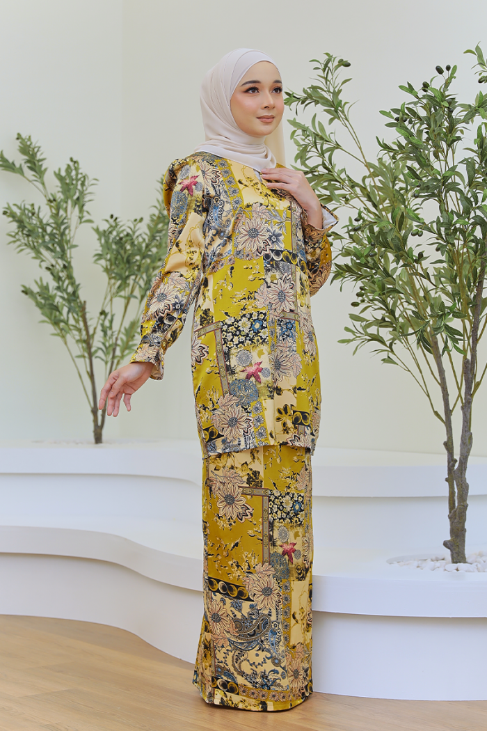 KURUNG LUMIERE - ROSALEEN IN GOLDEN MUSTARD