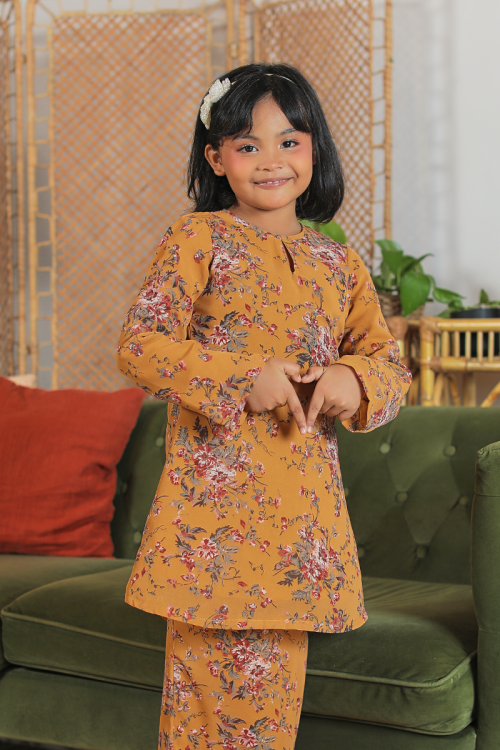 KURUNG FLOURISH - ANGGERIK KIDS IN MUSTARD