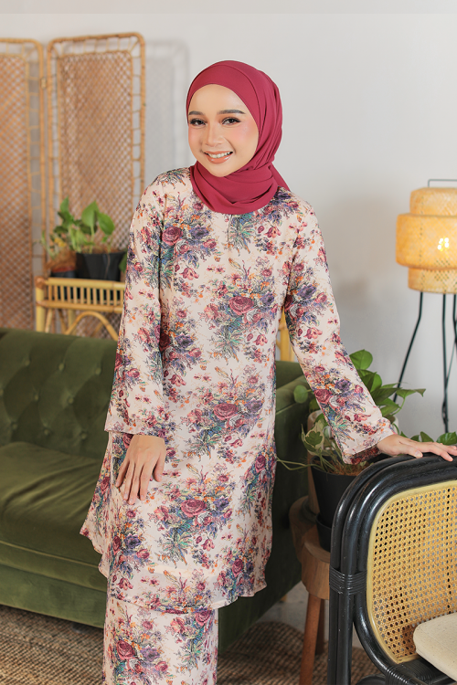 KURUNG FLOURISH - MARIA IN CREAM PINK