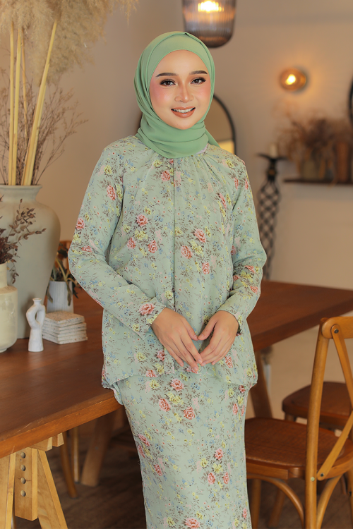 KURUNG EMBRACE - IVORY IN SAGE GREEN