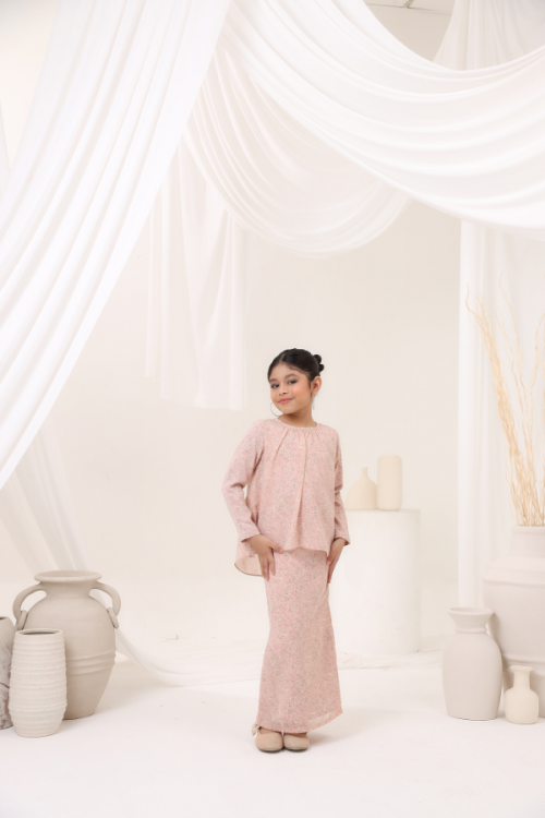 KURUNG EMBRACE KIDS - CHLOE IN PINK PEACH