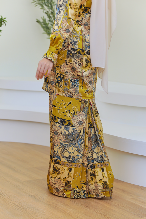 KURUNG LUMIERE - ROSALEEN IN GOLDEN MUSTARD