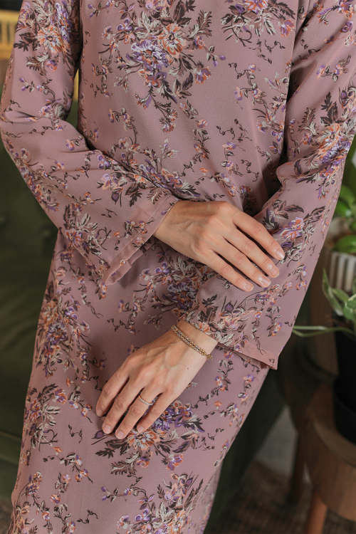 KURUNG FLOURISH - ANGGERIK IN DUSTY PURPLE