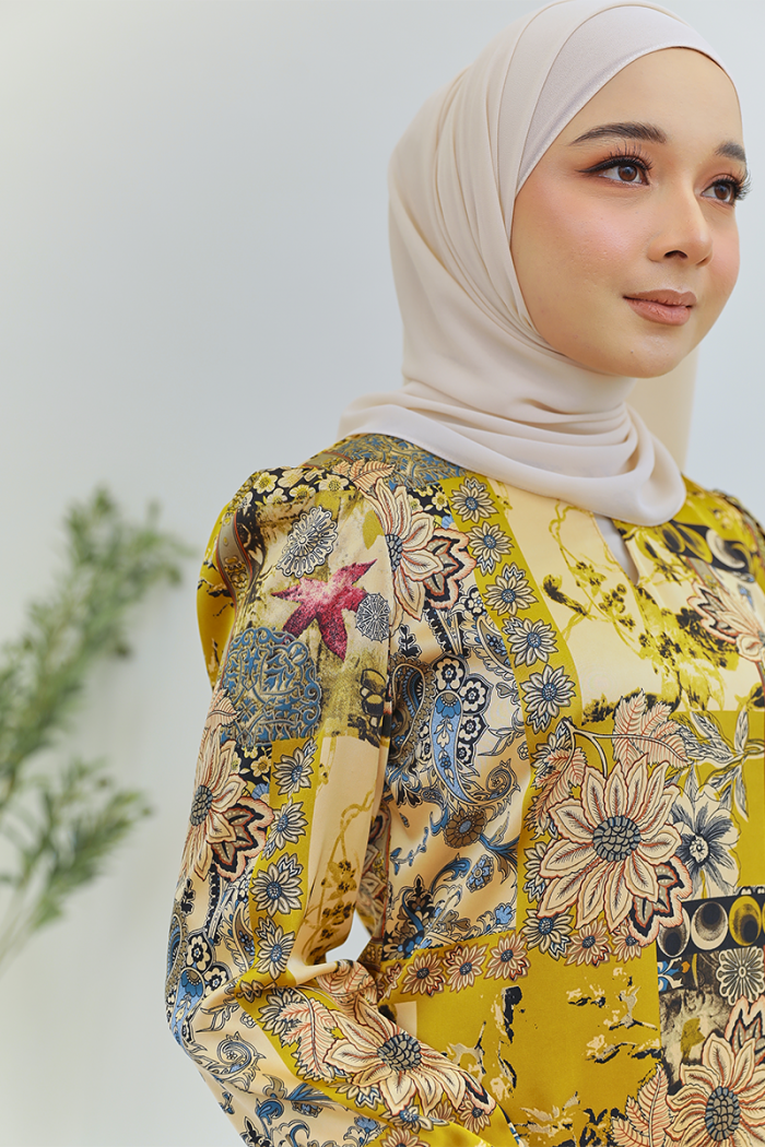 KURUNG LUMIERE - ROSALEEN IN GOLDEN MUSTARD