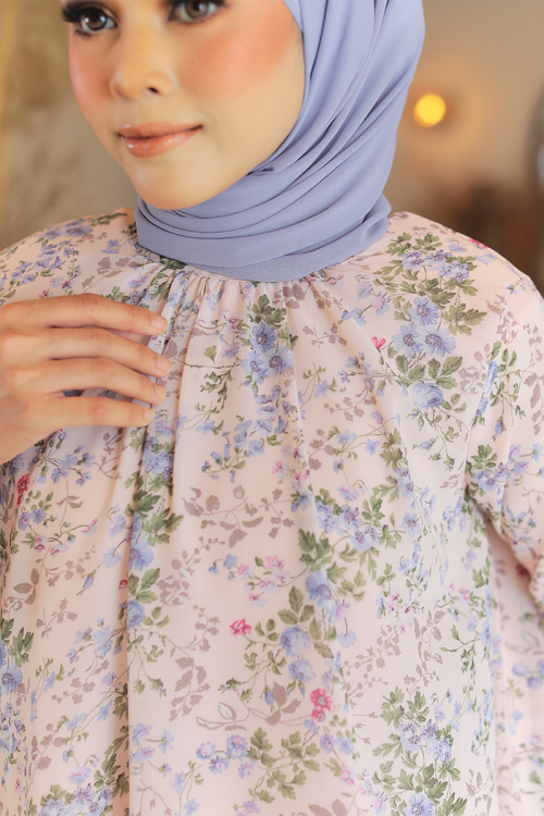 KURUNG EMBRACE - MARGARET IN SOFT PINK