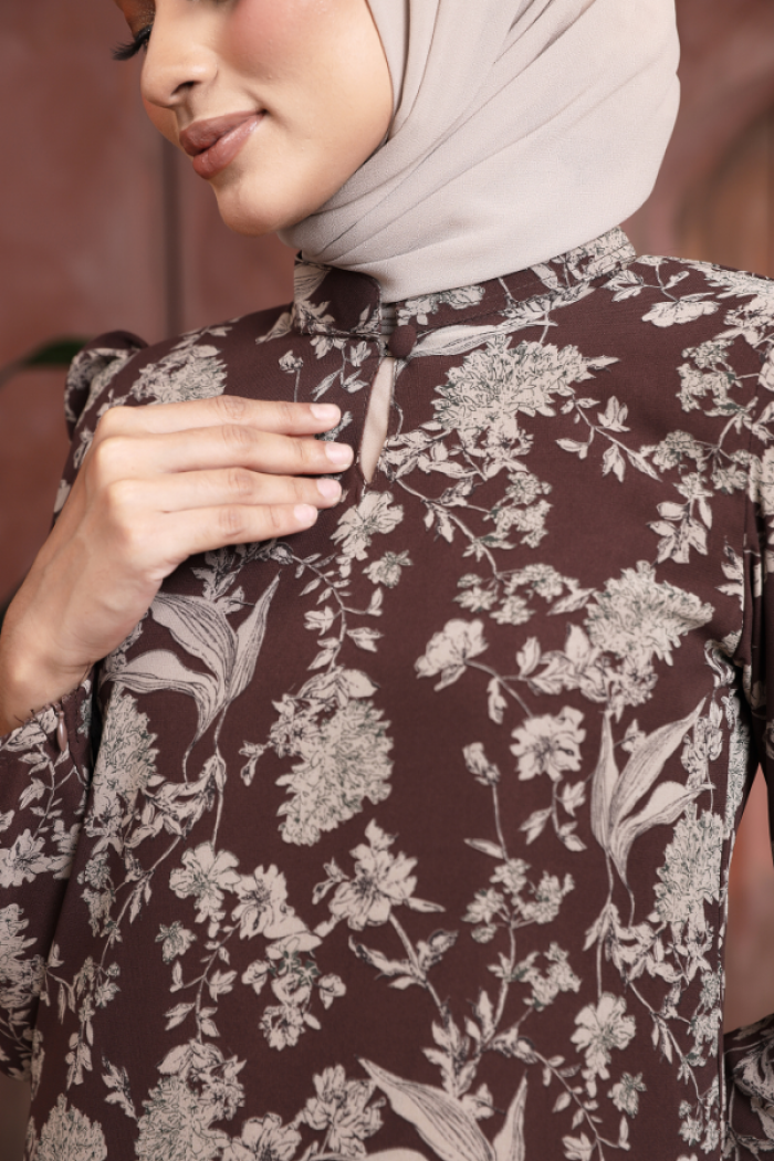 KURUNG FLORENCE - OLEANDER IN RICH BROWN