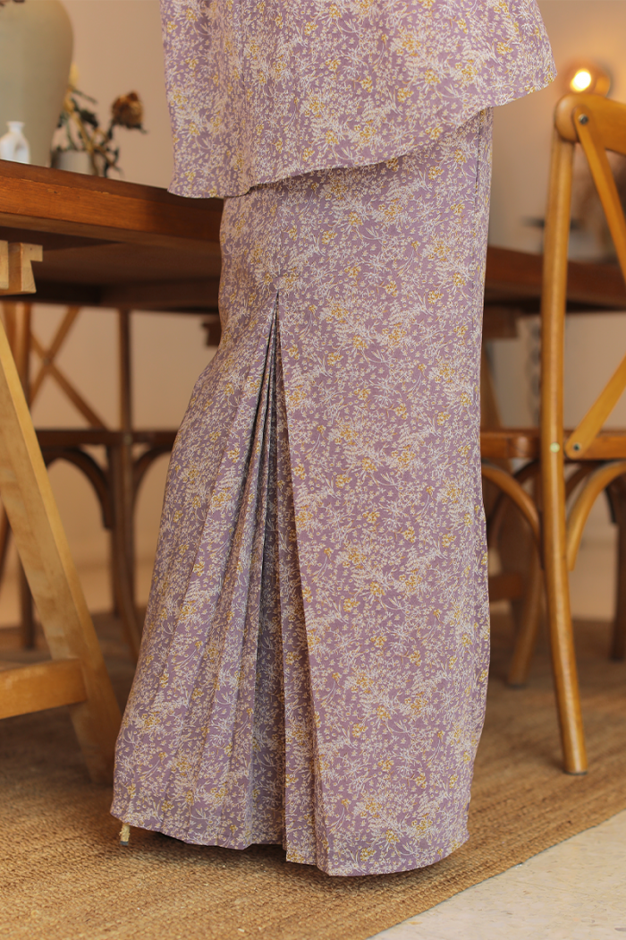 KURUNG EMBRACE - AUDREY IN VIOLET